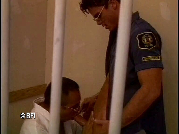 Just Boys: Polisi liar.