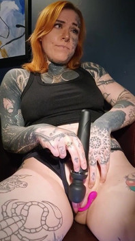 7 Minutes Masturbating