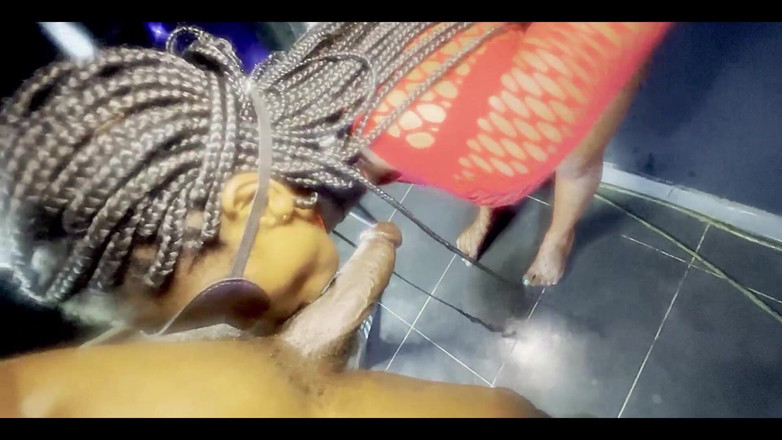 Naturelle Chocolat: Pulang kerja lembur di hari pertamaku!! Bos mergokin aku kontolku,...