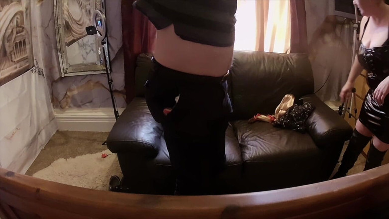 Aaexperiencesltd: Część 1 - Domina Satana Wywiad niewolnikIem Andrew i Sissifying