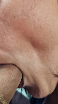 第一人称视角 katy kat brown 尼龙和棕褐色包裹脸
