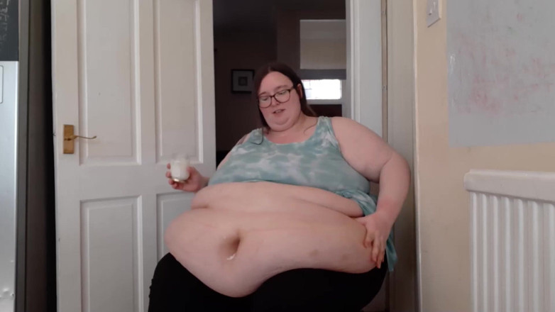 SSBBWLadyBrads: Come oil with me
