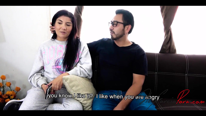 Alex Garcia Porn: 내 작은 이웃에게 나와 섹스하도록 설득하는 Agag - 스페인 포르노