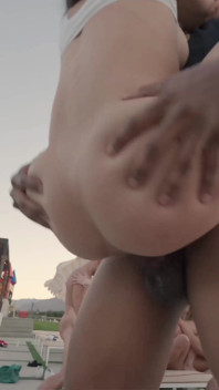 Vanessa Sky Episod