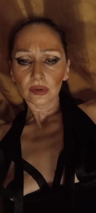 Dominatrix Redsonyja: Alien