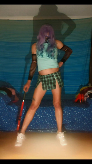 Lizzaali: 다른 관점을 위해 위에서 촬영한 테니스 스커트