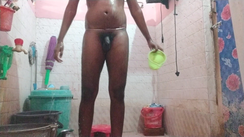 Tamil 10 inches BBC: Tamilteninches grande nero sessione calda di acqua fredda!