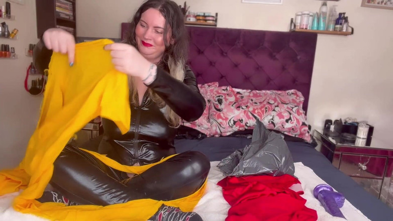 MissFFW: 미스 Ffw 전 여친의 옷을 보냈어