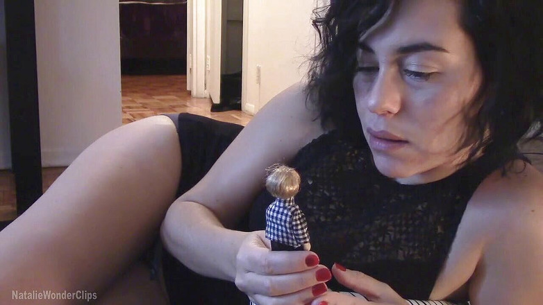 Natalie Wonder: Používání vaší malé hráskové hlavy jako můj zadek šukání hračka bude...
