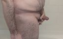 Nerdy Seducer: Big, Hairy Dude Jerking off