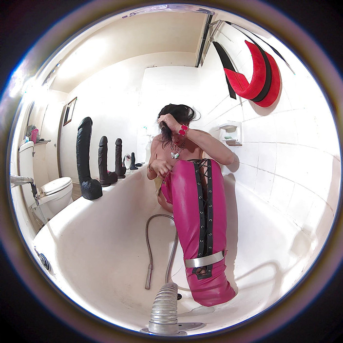 Lizzy Yum: Lizzyyum vr180 + Sd Gennaio 2024 I miei piccoli feticci # 1 orgasmo postop...