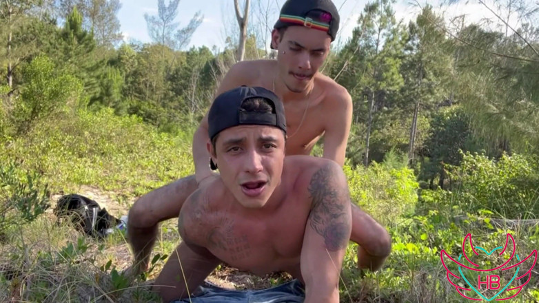 Heitor Bauman OFC: जंगल में अजनबी को चोदना