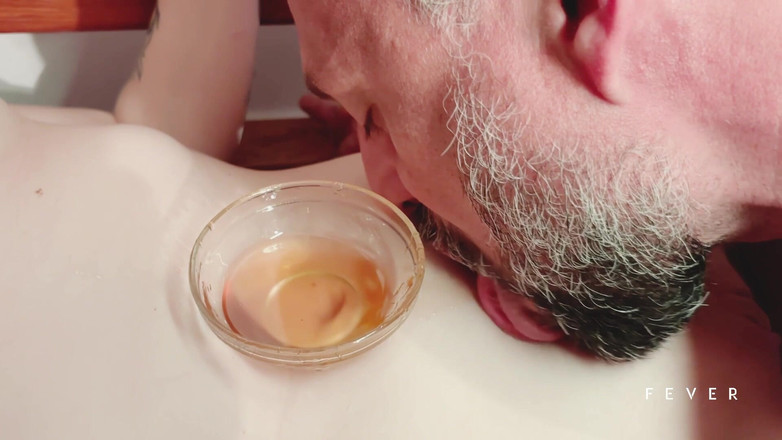 Fever Films: Menjelajahi Indera #3: Rasa - Trio Intens Di Mana Rasa Mengarah Pada...