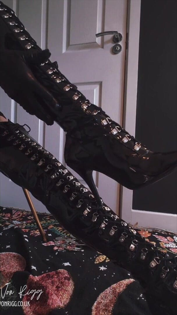 Diana Von Rigg: Bound for My Boots: Mistress Has you in steel kajdanki,...