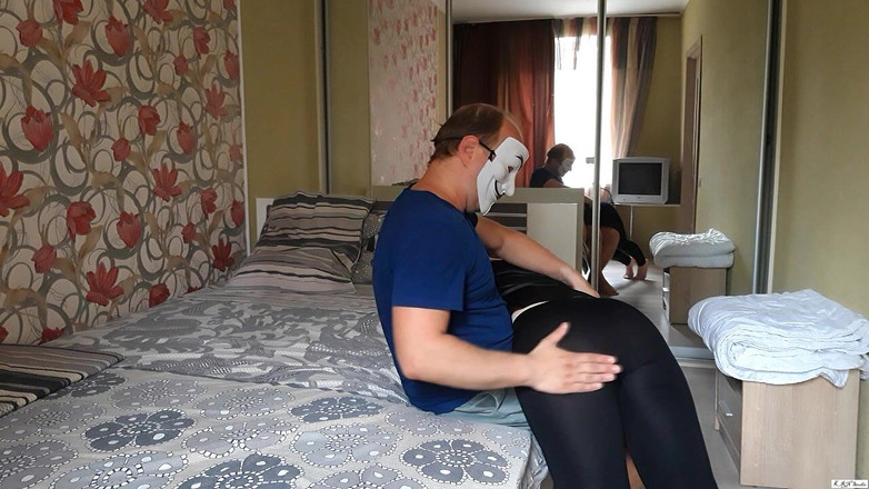 KRNStudio: Sessione mf # 17 sculacciata