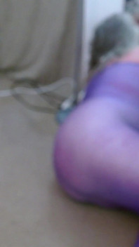 1217 Dawnskye1962 dalam video encasement nilon pertamanya