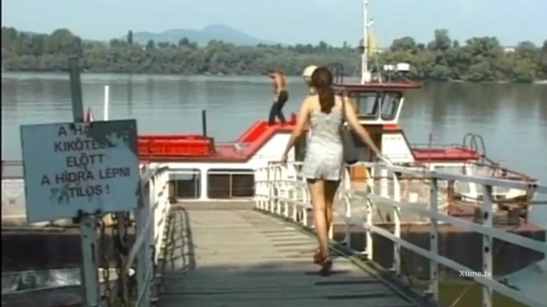 Monster Cocks: Una pobre joven pandilla follada en barco por un grupo...