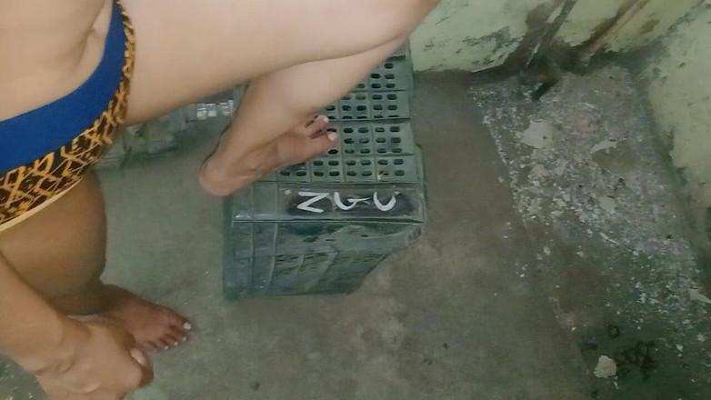 NikiRathod: 迪维亚的鸡巴精油按摩