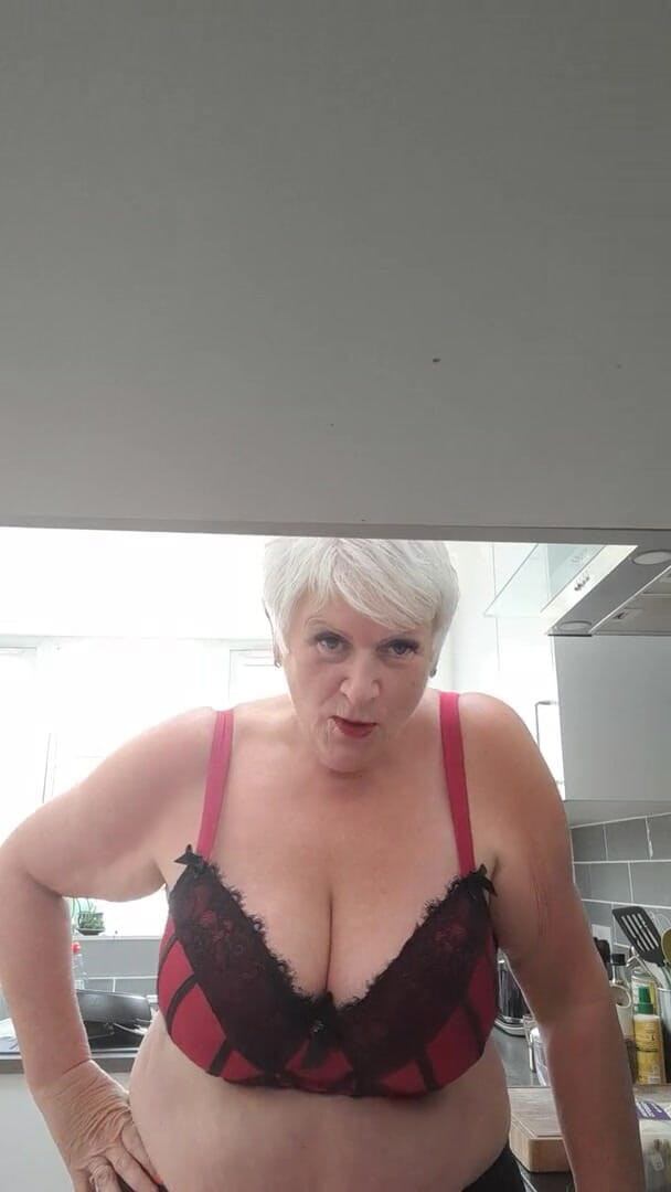 Uk Joolz: Morning coffee with Joolz