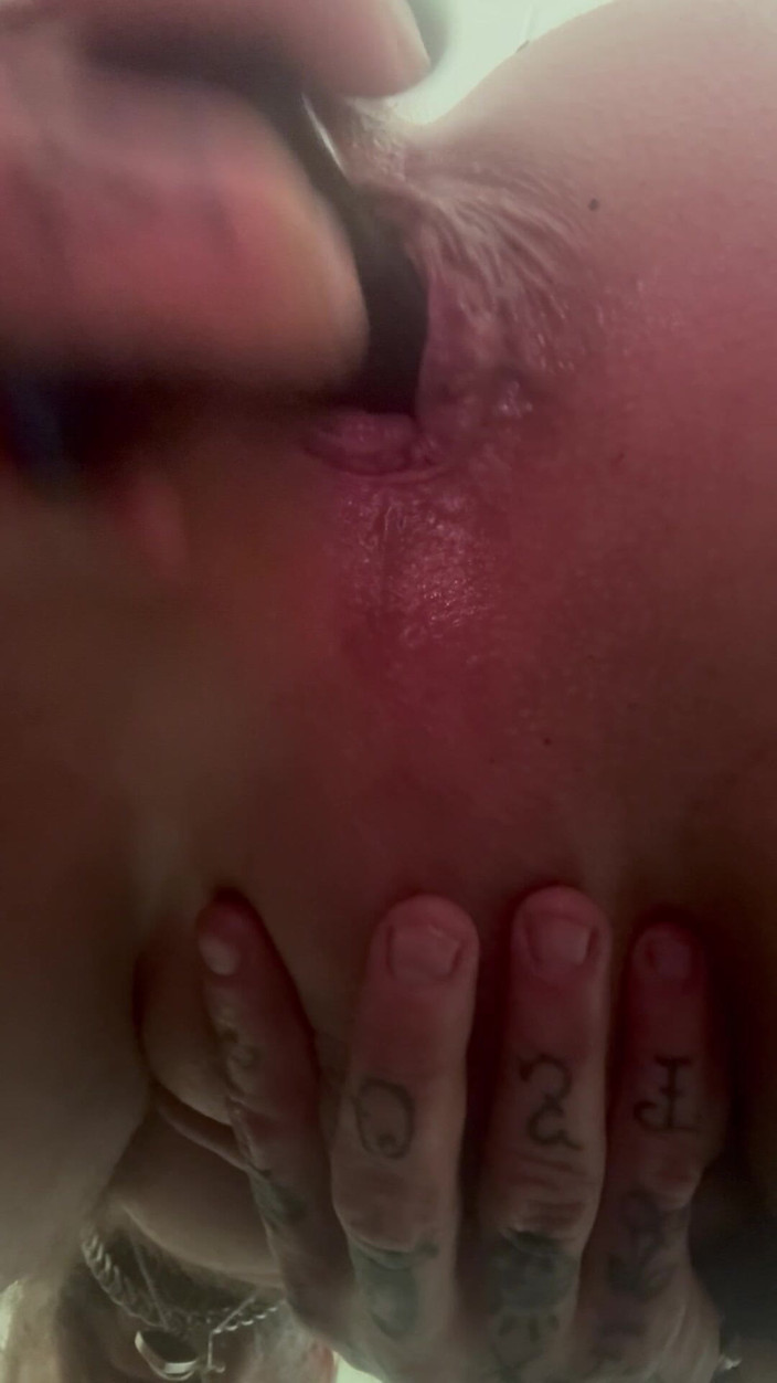 Lost Leo productions: Natte mannenkut