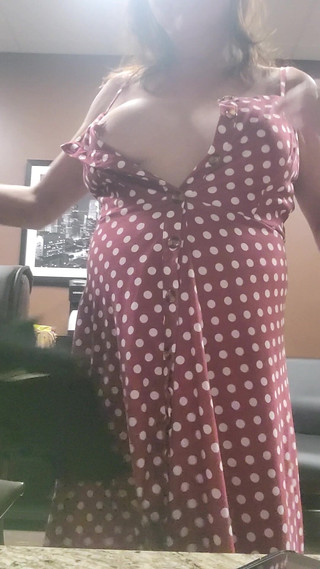 EliteLadyS: Me fodi com uma garrafa de prazer no trabalho