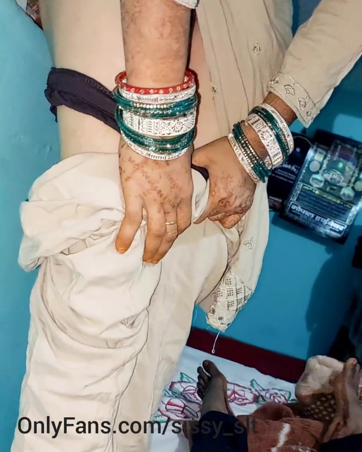 Submissive couple: Pequeña Polla Mariquita Enorme Vagina Hotwife
