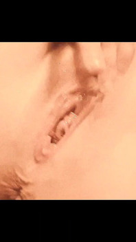 Nasty BBW Makes Herself Squirt so Hard!