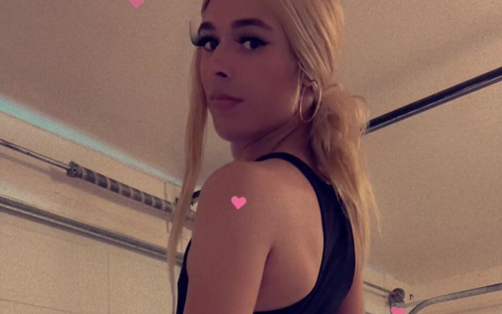 Angel Rios: Angel rios terlihat cantik banget sama kontol besar