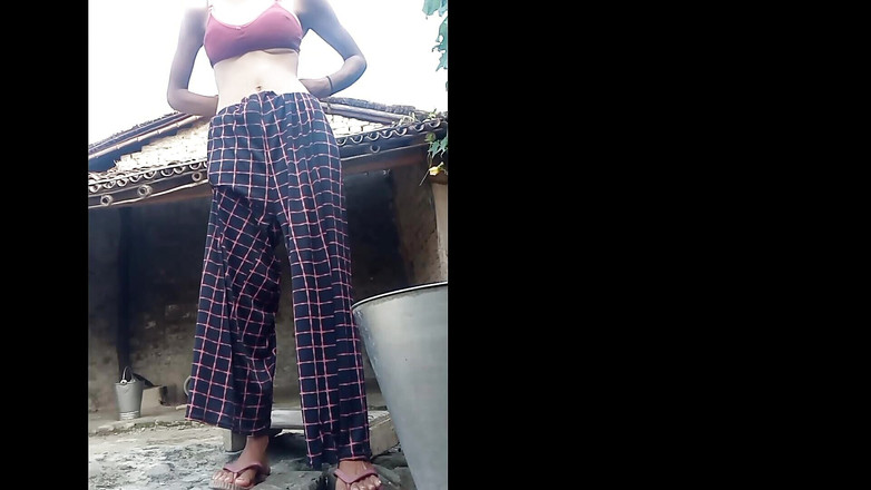 Soni sax: Tante seksi india dengan toket besar alami idaman semua pria