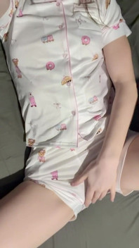 Rubbing Myself Thru My Cute Pjs