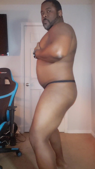 MrGoudreauXXX: Big Black Beefy Bear in a Thong