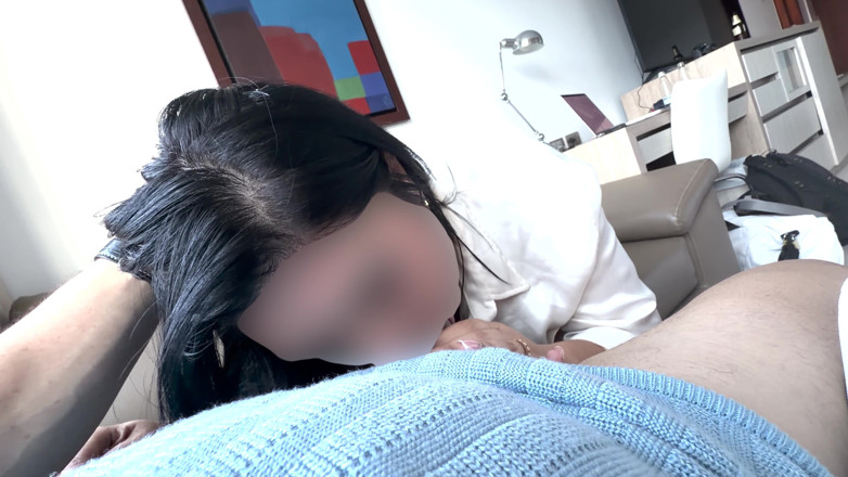 Time traveler: MILF Thick Ass Gives a Good POV
