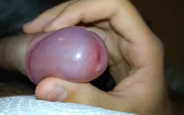 XxyTherry: Hot uncircumcised frenulum orgasm