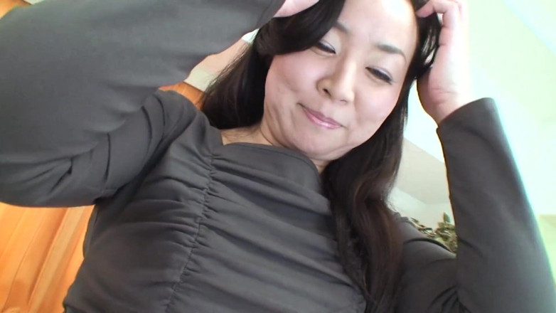 Japan Lust: Japanse milf bespeelde en werd naar de rand geboord