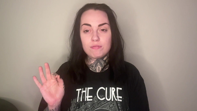 Miss Valentina: 极端 10 分钟睾丸摧残