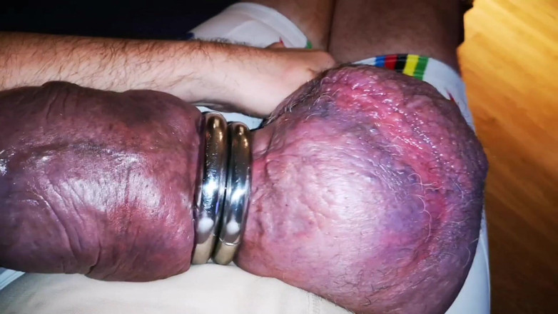 Monster_Meat_: Bermain nakal melampau dengan tetek raksasa saya