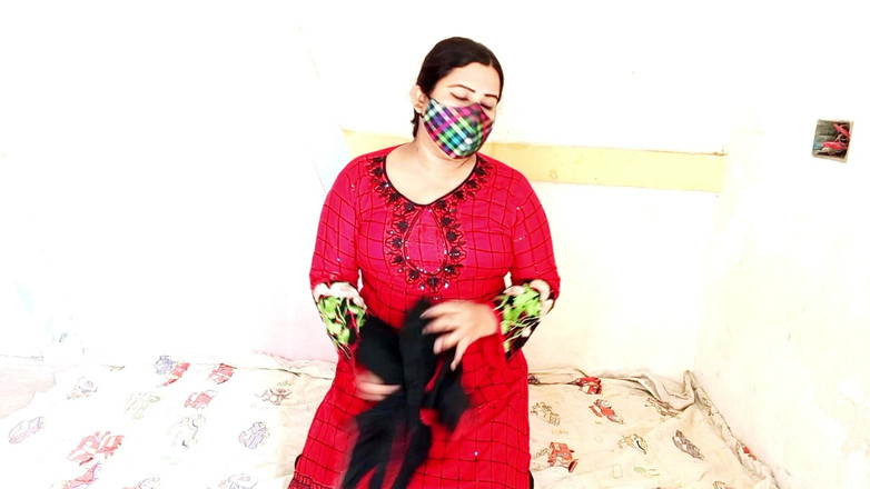 Sanamkhan: Desi Hot Solo Woman