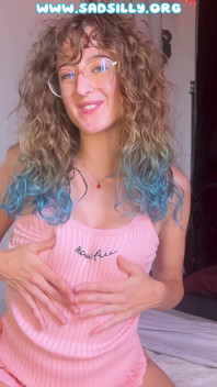 Elle Degouline De Sperme! Altgirl'ün içine boşalıyor