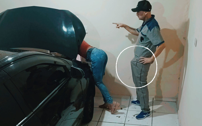 ksalnovinhos: 淫荡的机械师遇到饥渴的女孩！