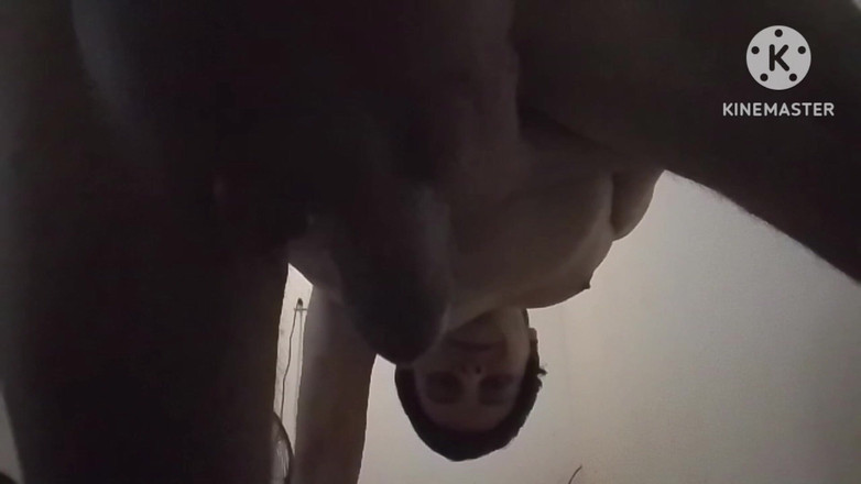 Ryan Honda: 给我刚充满弹性的球一个运球，直到它爆炸到我身上