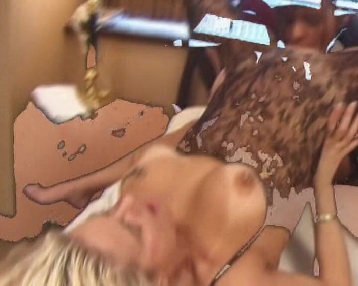 Videos Francaises: Si jalang Perancis bertetek besar kongkek lesbian panas bertiga