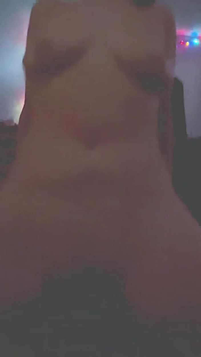 Dirty Pep Talk: Divertirsi con la moglie dei vicini prima di andare a...