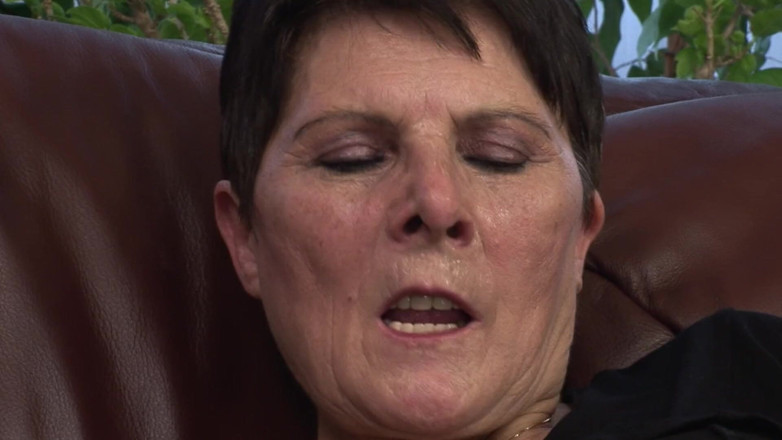 Mature Wanker: Naturals Mature.