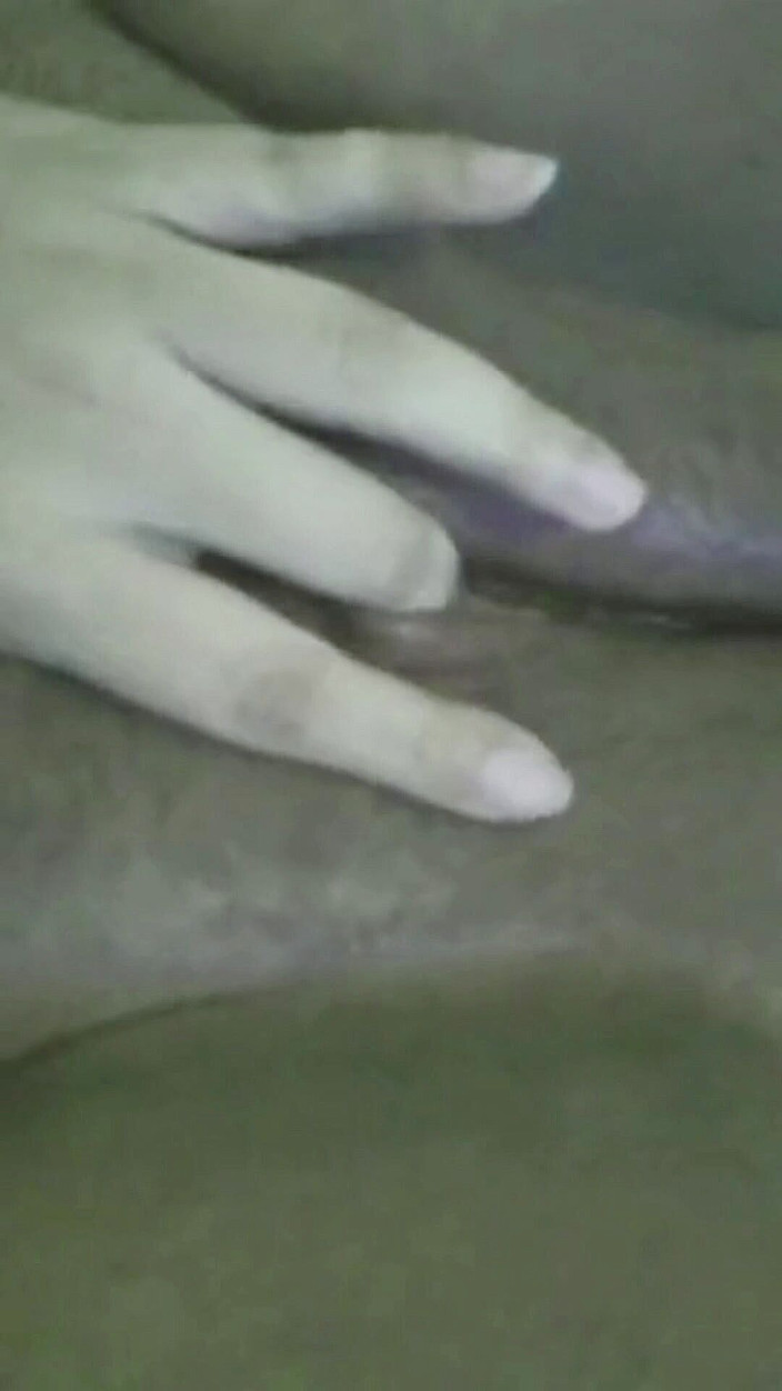 Indian fuck queen: WildEnglishbbw独奏取悦我的粉红色湿润阴户