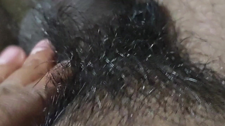 Hot Chilli 2025: Einfacher mann versucht, schwanz im Zimmer zu hartem mann