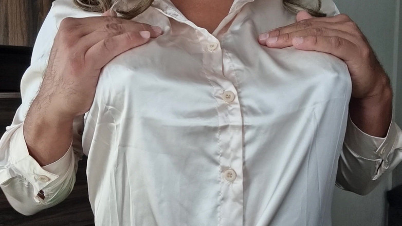 Sexy shinny clothes: Елегантна жіноча атласна блузка