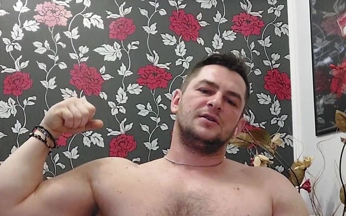 Michael Ragnar: Two Videos with My Cumshot and Muscle Show