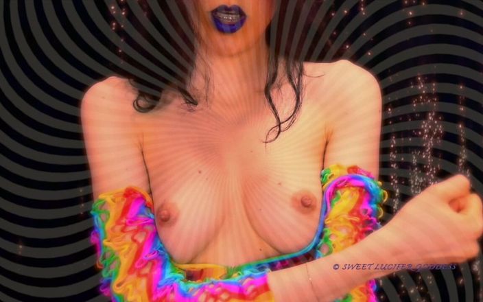 Rebecca Diamante Erotic Femdom: Tits Mesmerize