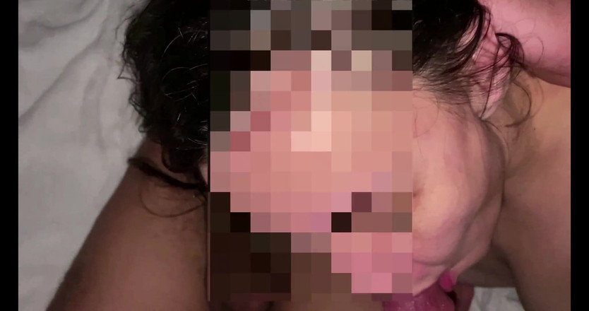 Mr Cute Cock: Bini deepthroat dan menunggang besar semasa suami menonton dan merayu...