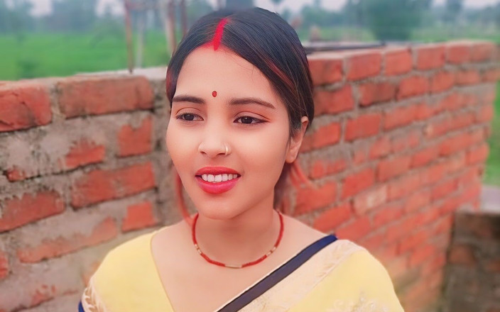 Pooja raniji: 마른 옷에 갔을 때 장마철에 집 옥상에서 언니를 따먹어